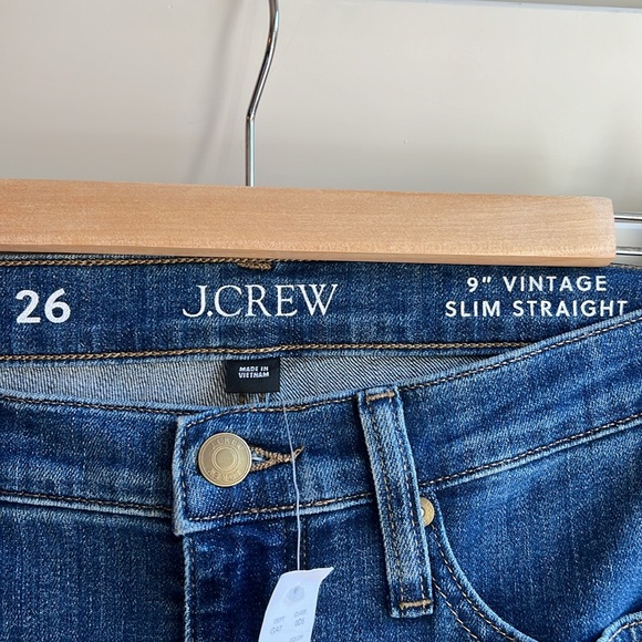 NWT J. Crew Straight 9” Vintage Medium Wash Jeans 26 - Picture 3 of 5